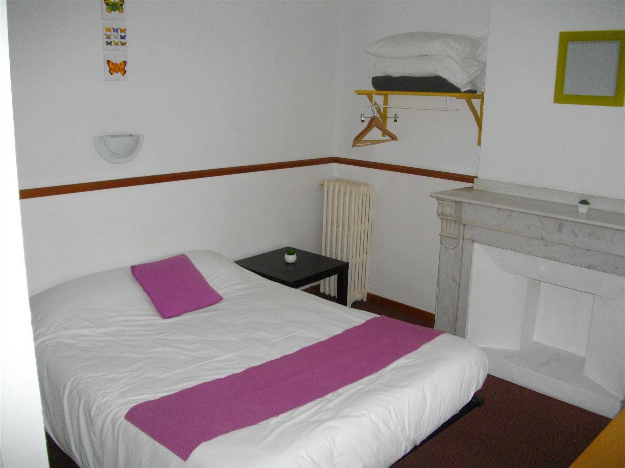 Hotel Central Carcassonne Ngoại thất bức ảnh