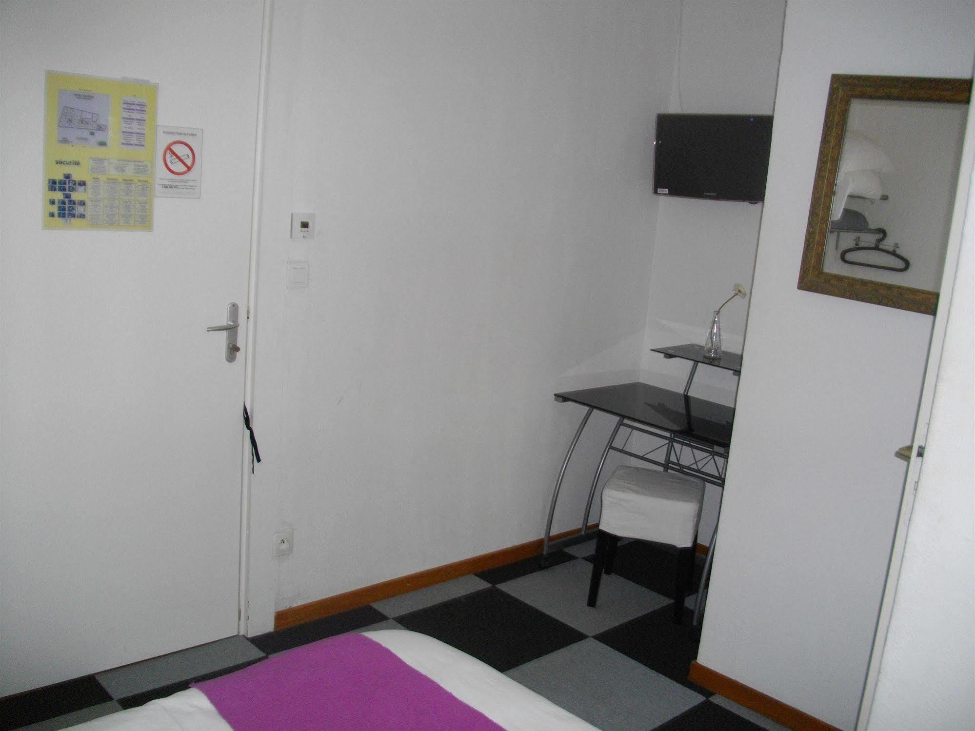 Hotel Central Carcassonne Ngoại thất bức ảnh