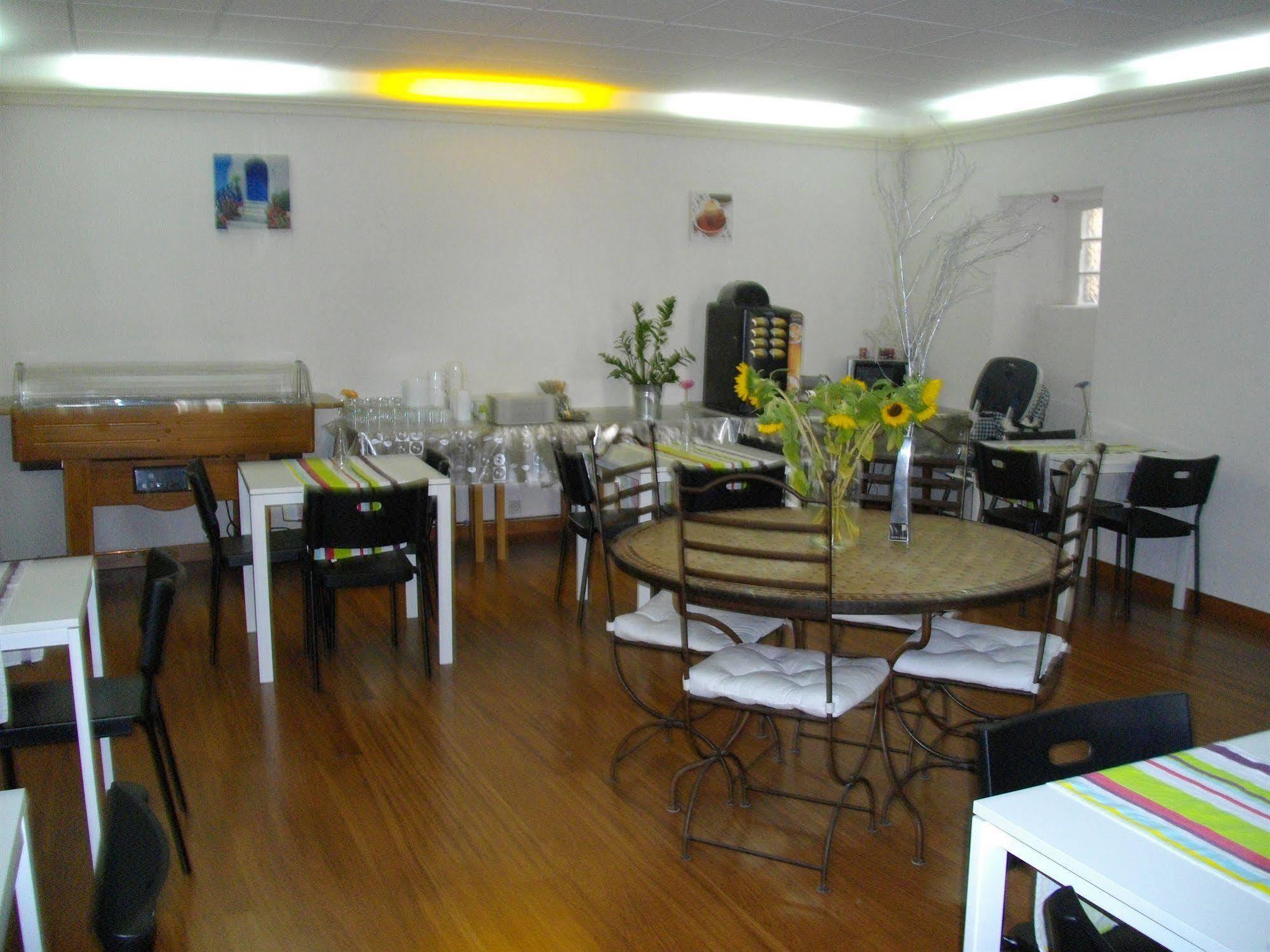 Hotel Central Carcassonne Ngoại thất bức ảnh